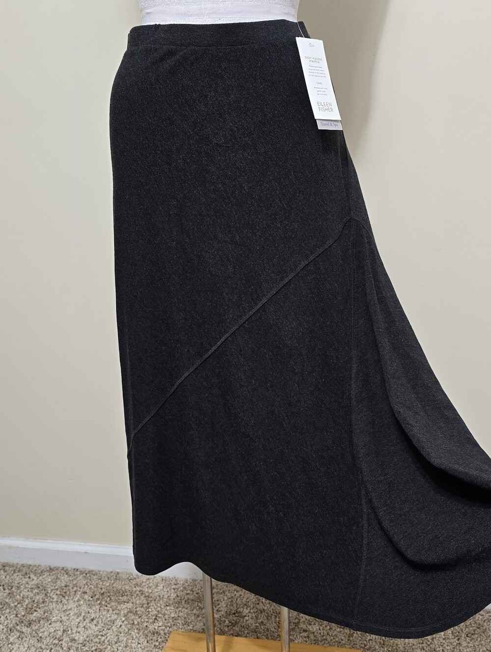 New Eileen Fisher Cozy Viscose Midi Bias Skirt Sz M Pull On Black Minimalist